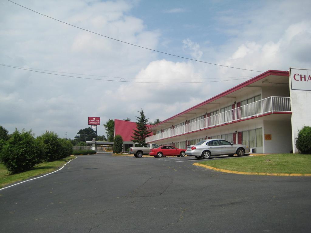 Charlotte Express Inn Luaran gambar